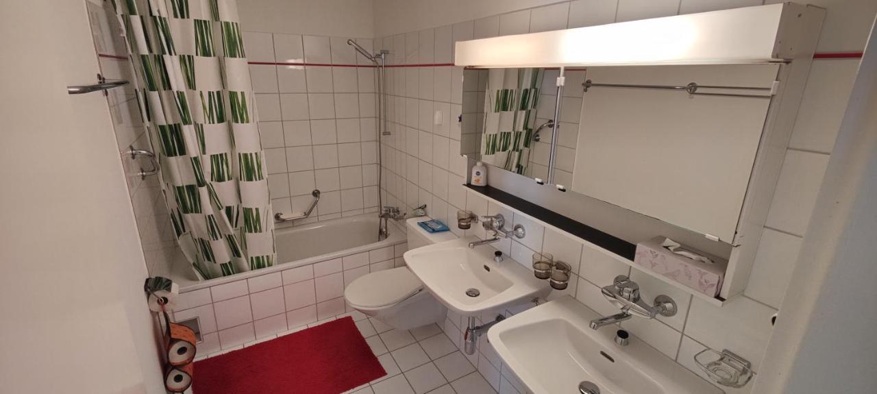 Gemuetliches Appartement Fuer Erholung Und Sport Klosters Buitenkant foto